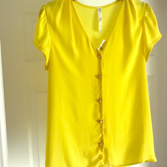 Button Front Yellow Blouse - Picture 1 of 6
